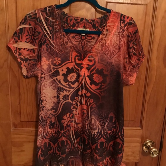 One World v-neck blouse - Picture 1 of 7